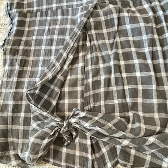 Lucky Brand Plaid Gray Button Front Short Sleeve Checkered Blouse - Picture 7 of 10